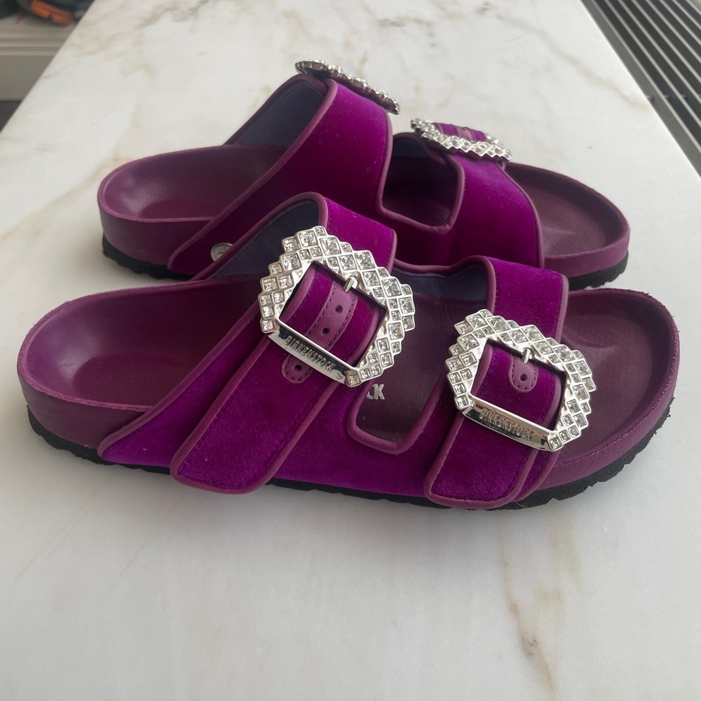 Manolo Blahnik for Birkenstock Velvet Arizona Sandal w/ Crystal Buckles Sz 39